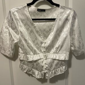 White lace patterned crop top